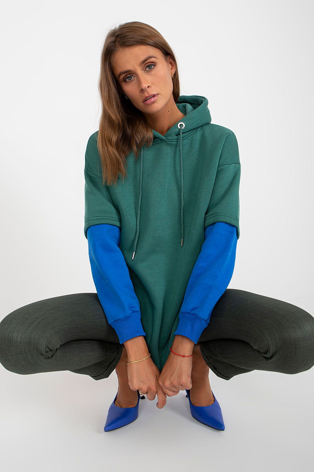 Sweatshirt model 170376
